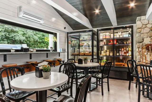 $2,395,000 | W4724 South Lake Shore Drive, Linn, WI 53125