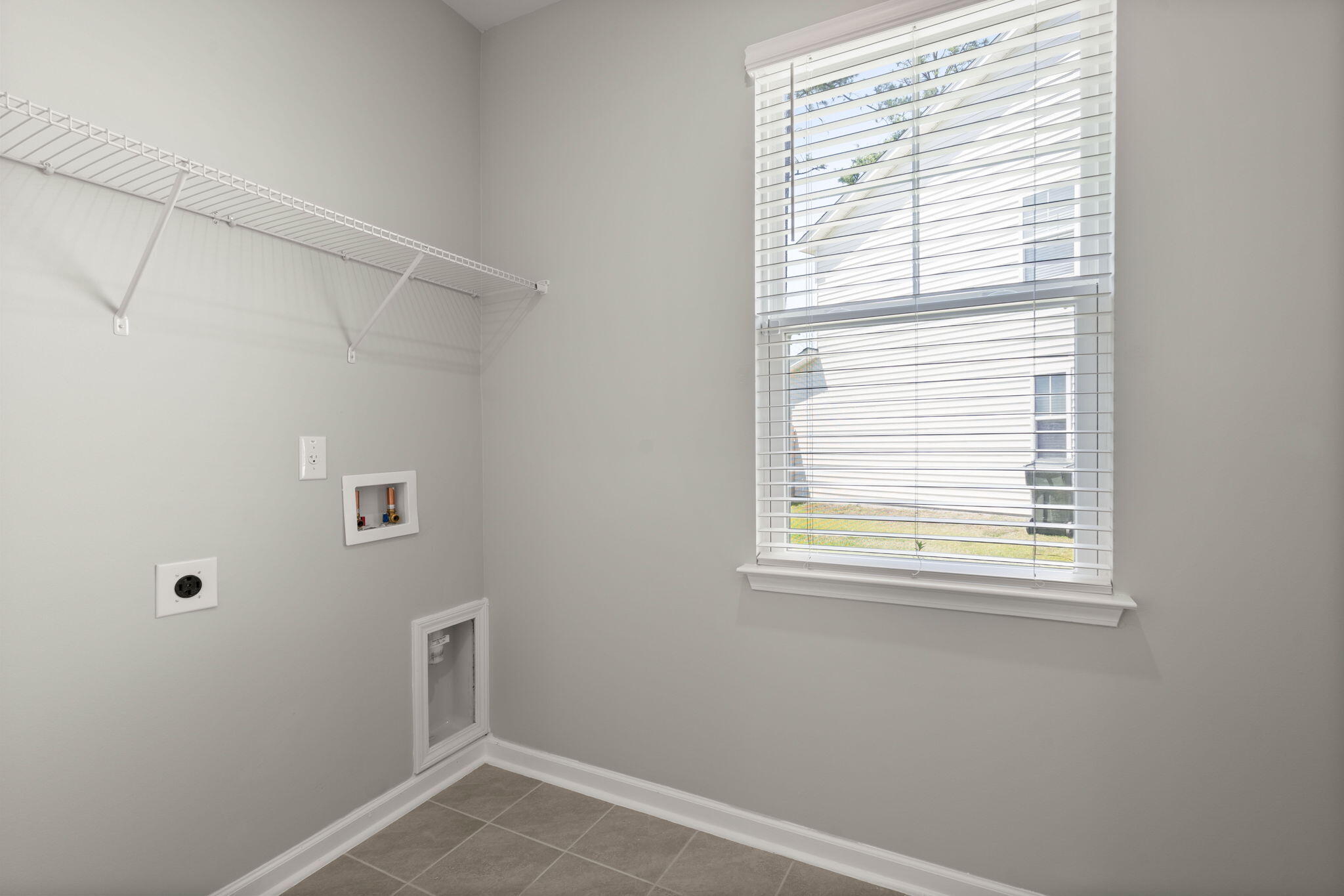 622 Kilarney Road Summerville, SC 29483 - Photo 12 of 55 12