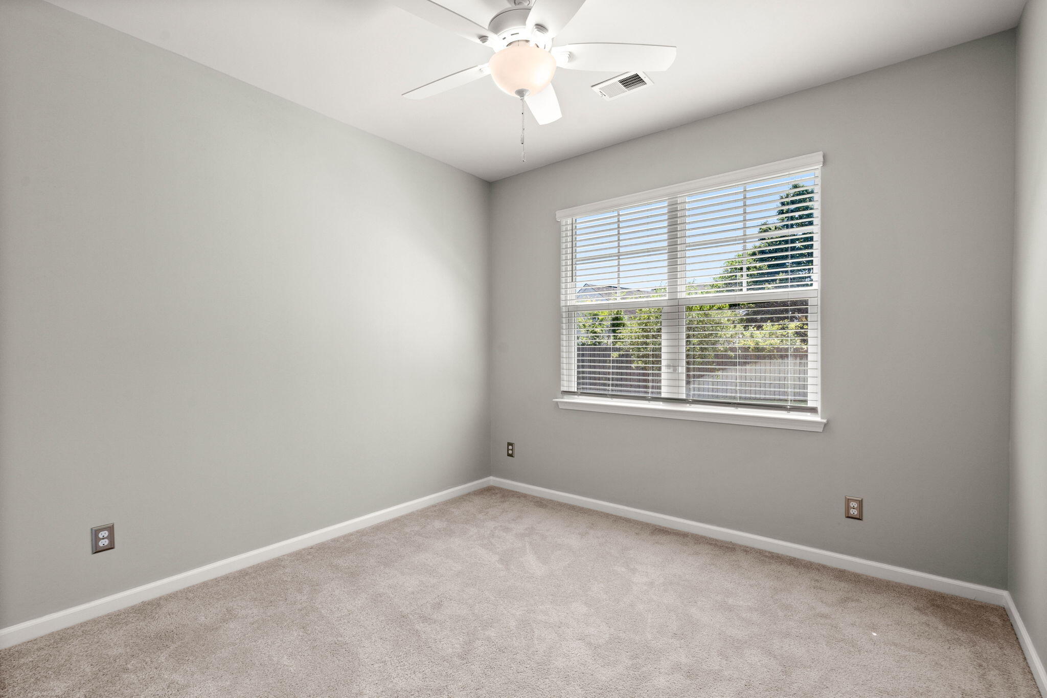 622 Kilarney Road Summerville, SC 29483 - Photo 20 of 55 20