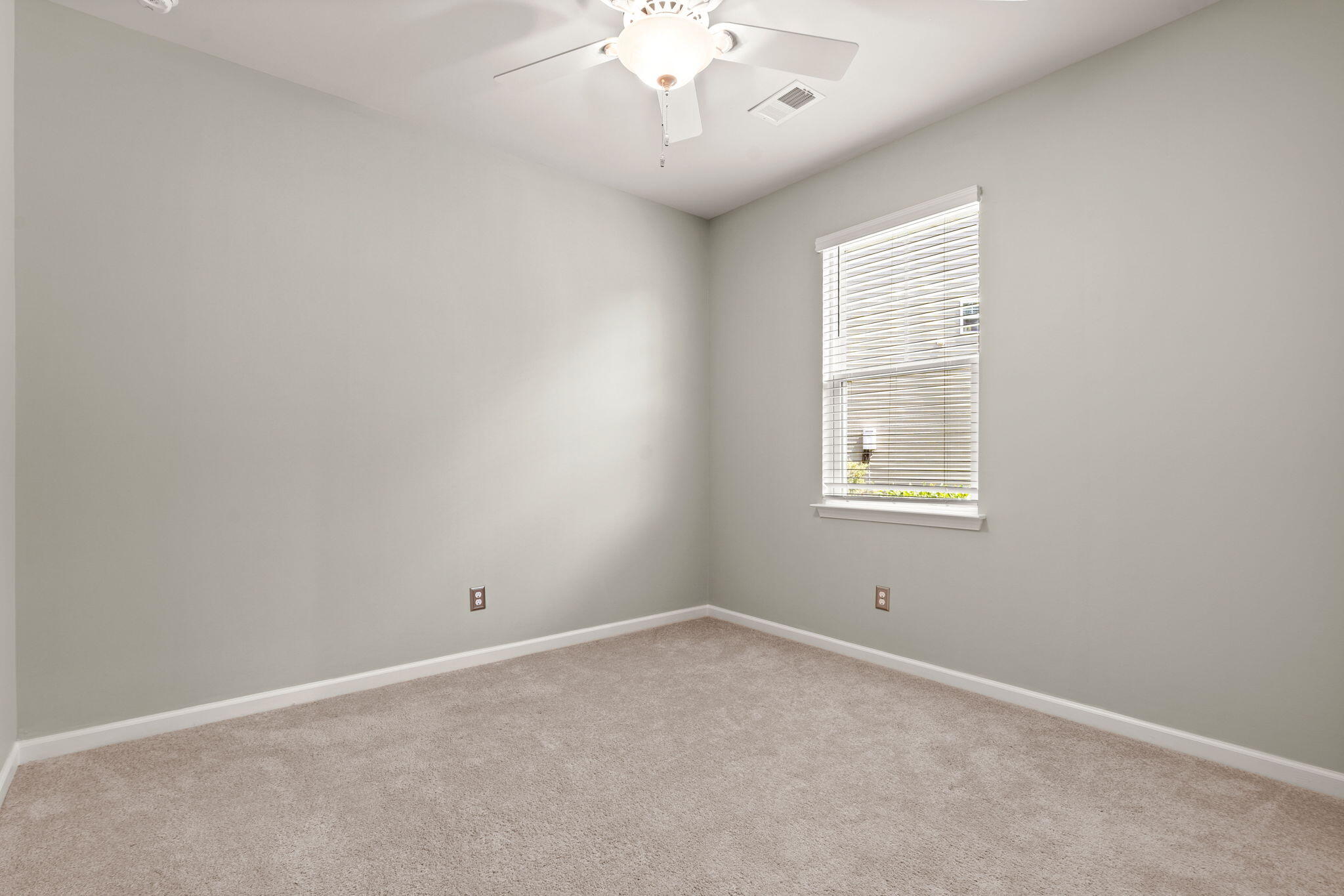 622 Kilarney Road Summerville, SC 29483 - Photo 22 of 55 22
