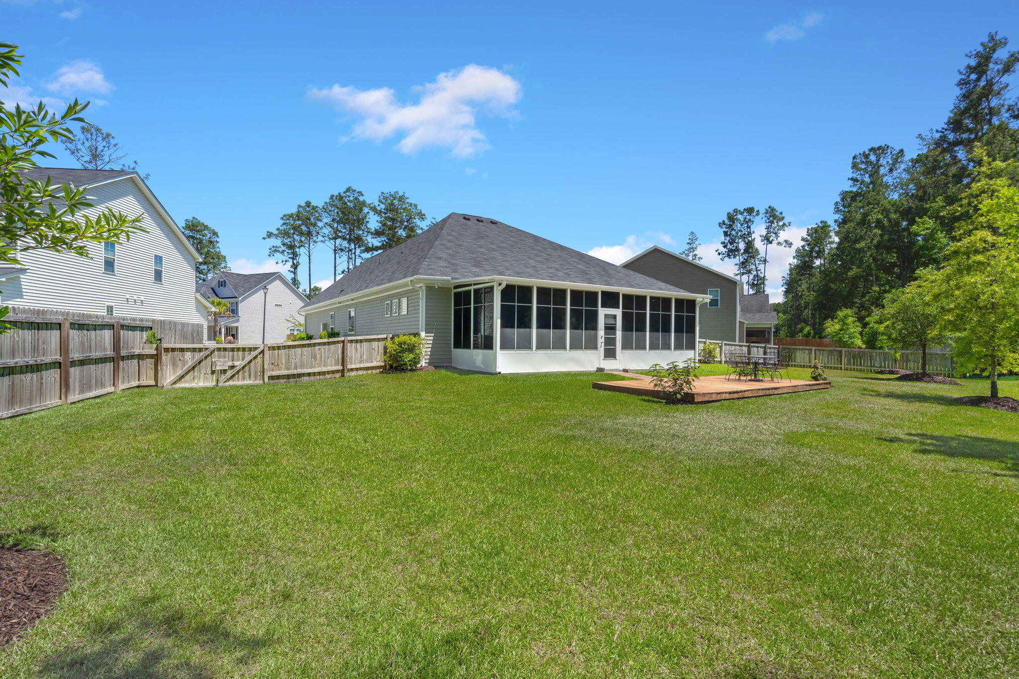 622 Kilarney Road Summerville, SC 29483 - Photo 34 of 55 34