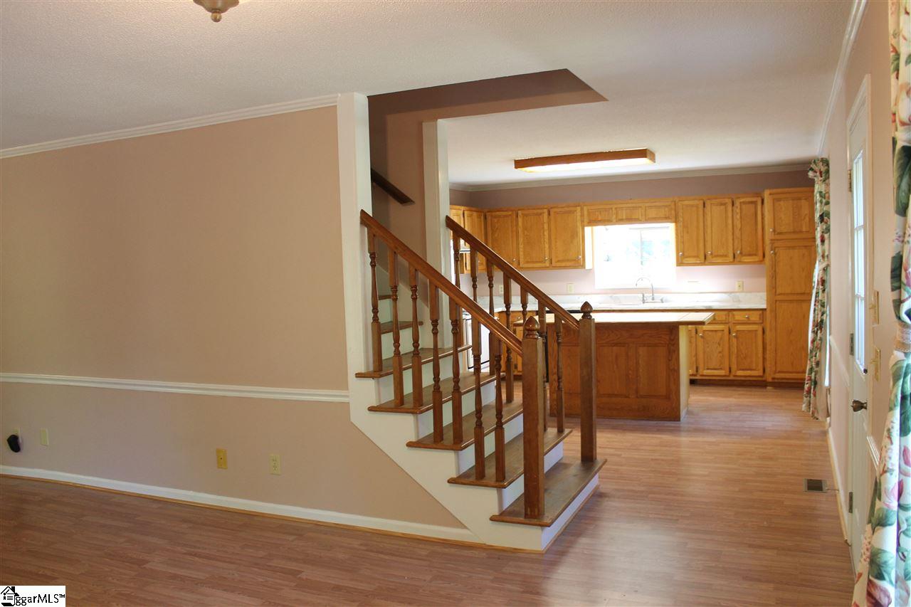 310 Gibson Road Easley, SC 29640 - Photo 4 of 26