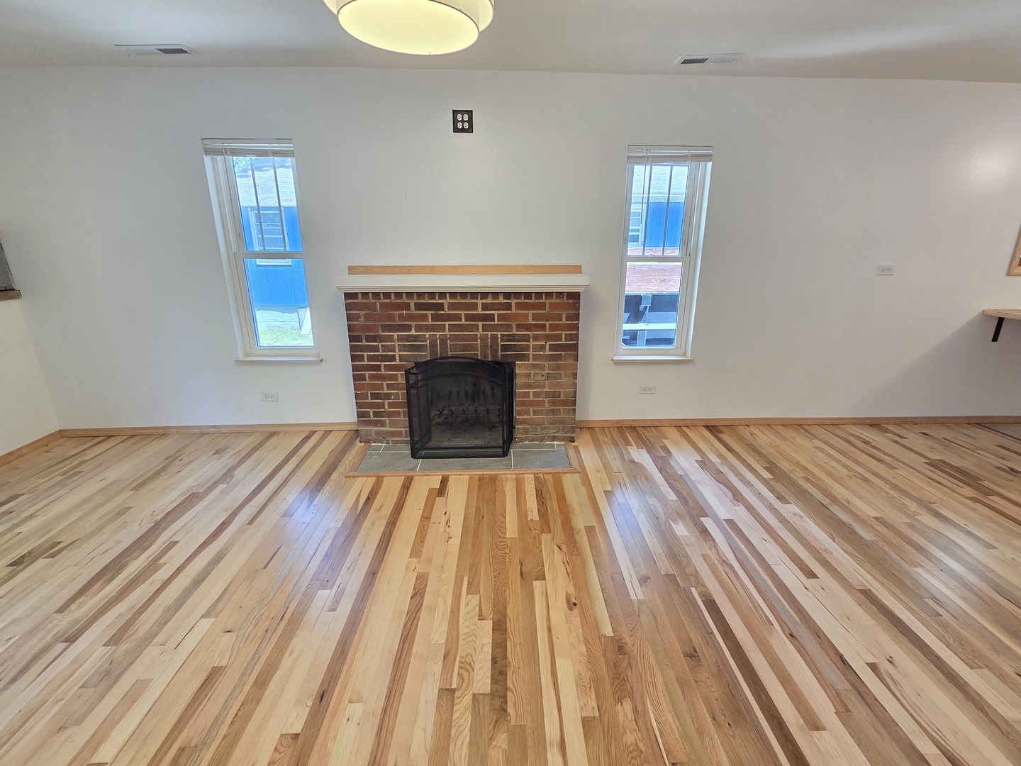 3352 East 2059th Road Ottawa, IL 61350 - Photo 3 of 14