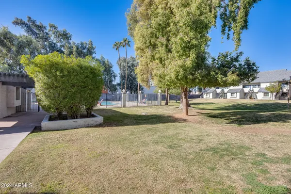 $259,999 | 3716 East University Drive, Unit 2014, Mesa, AZ 85205