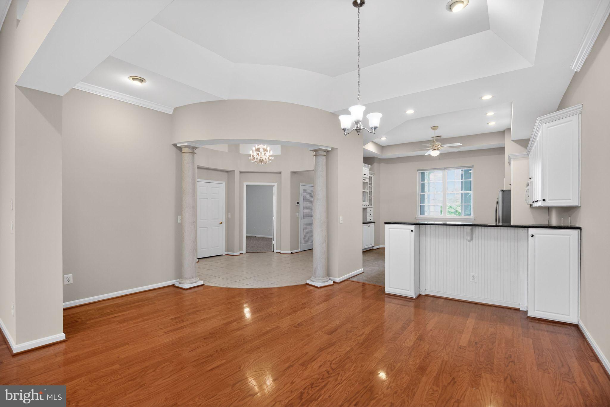 733 Runabout Loop, Unit 733 Solomons, MD 20688 - Photo 12 of 50 Entry to main living area