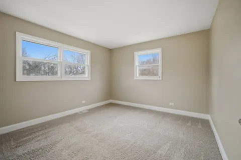 $269,000 | 36680 North Helen Drive, Lake Villa, IL 60046