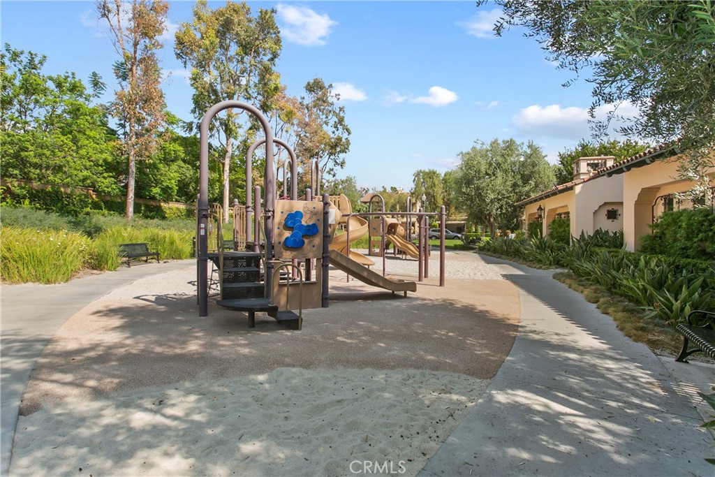 44 Modesto Irvine, CA 92602 - Photo 31 of 36