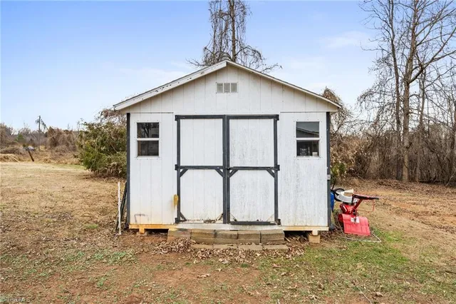 $280,000 | 896 Knowles Road, Reidsville, NC 27320