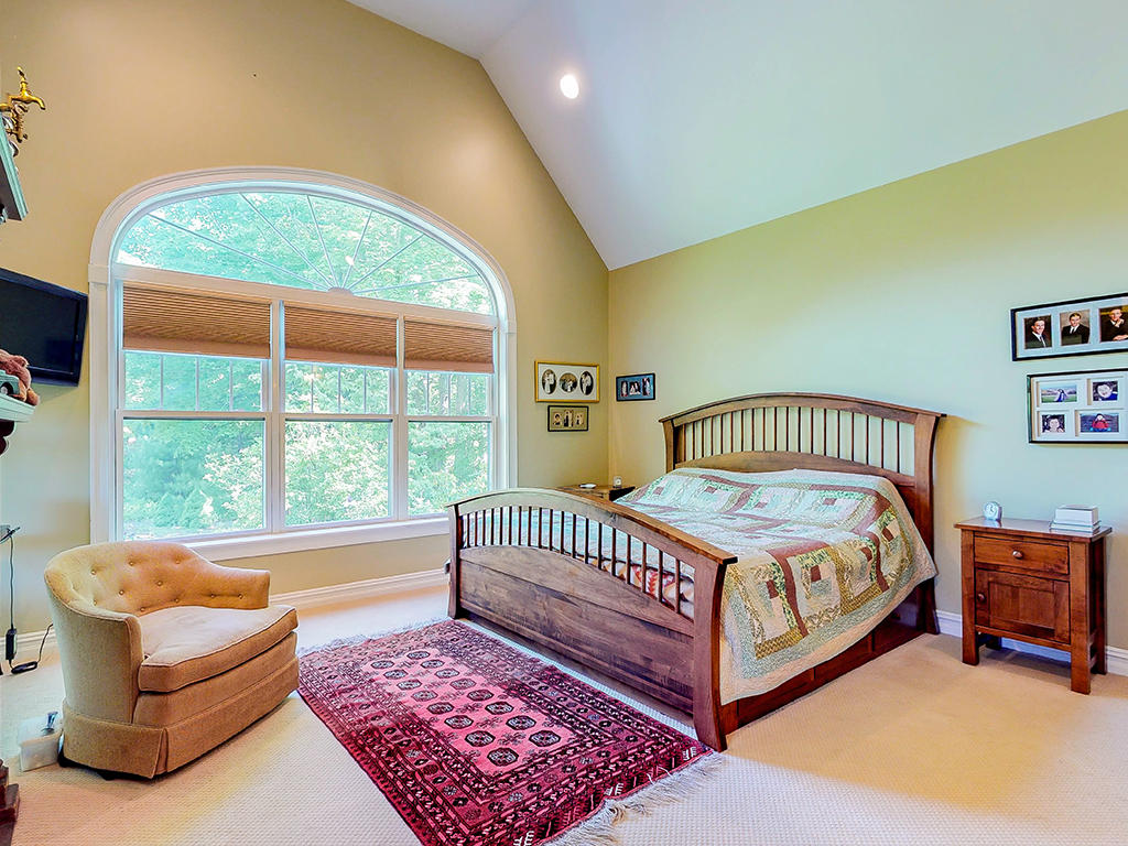 341 Clay Hill Road Cape Neddick, ME 03902 - Photo 18 of 38 22. 062-341ClayHill-MasterBR-c_MLS
