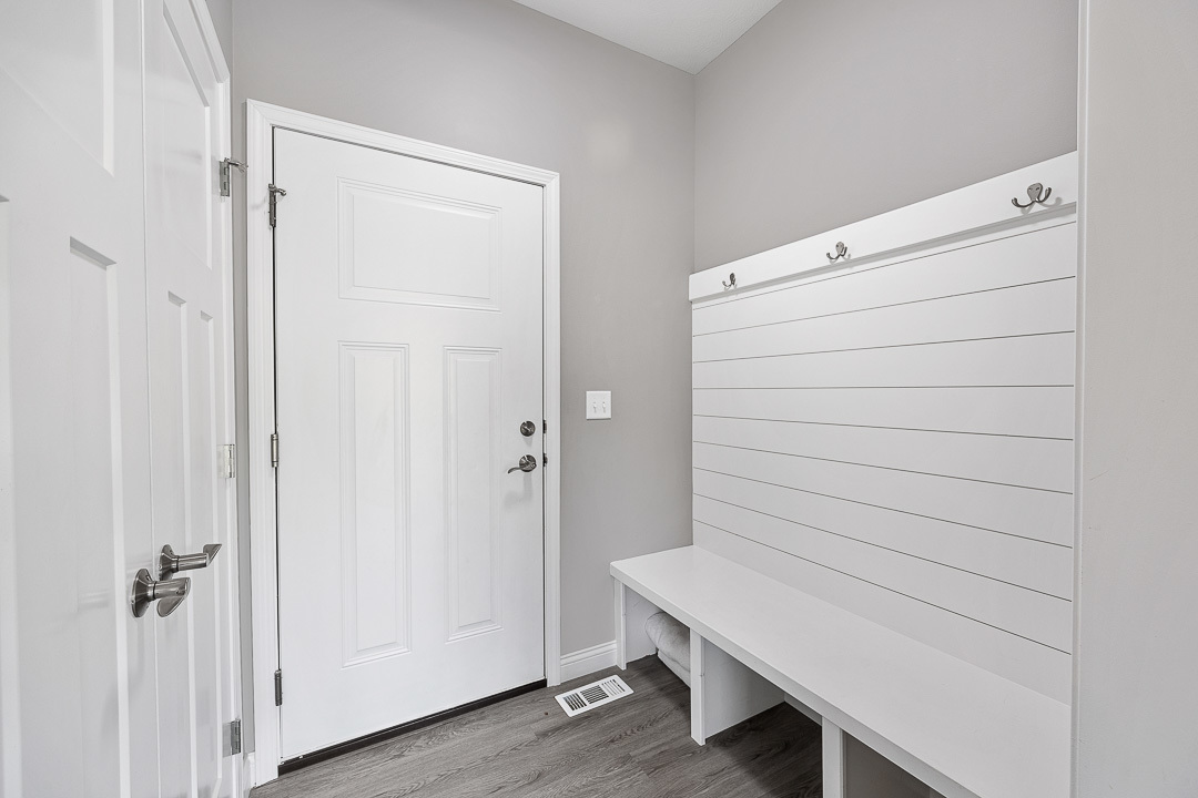 306 Raef Road Downs, IL 61736 - Photo 11 of 61 Gallery Image 11