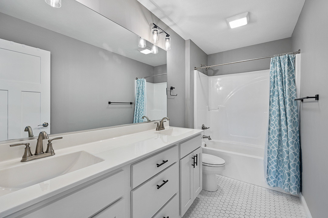 306 Raef Road Downs, IL 61736 - Photo 24 of 61 Gallery Image 24