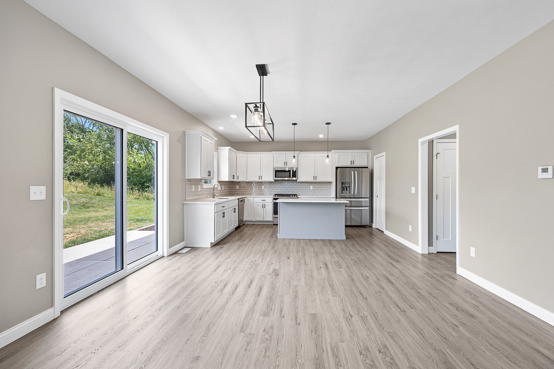 306 Raef Road Downs, IL 61736 - Photo 8 of 61 Gallery Image 8