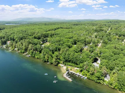 $750,000 | 5 Lloyd Road, Wolfeboro, NH 03894