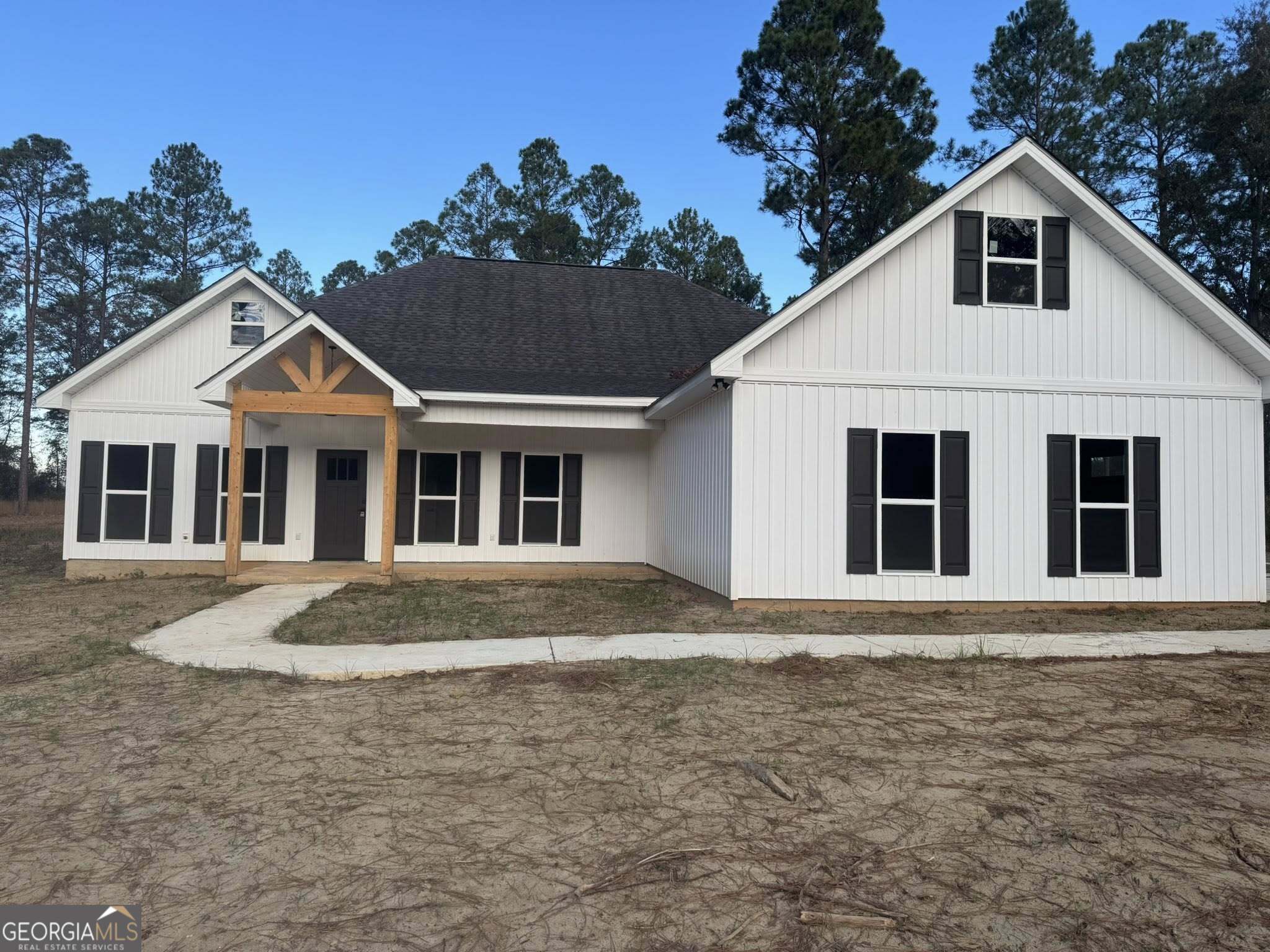 1030 Grey Wolf Trail Dublin, GA 31021 - Photo 2 of 38