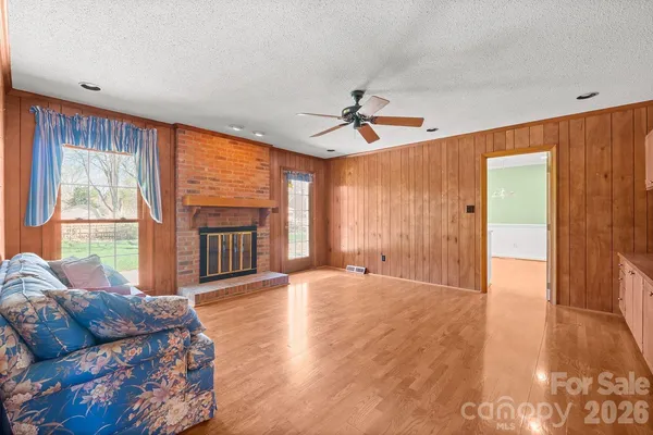 $640,000 | 7737 Ridgeloch Place, Unit 45, Charlotte, NC 28226
