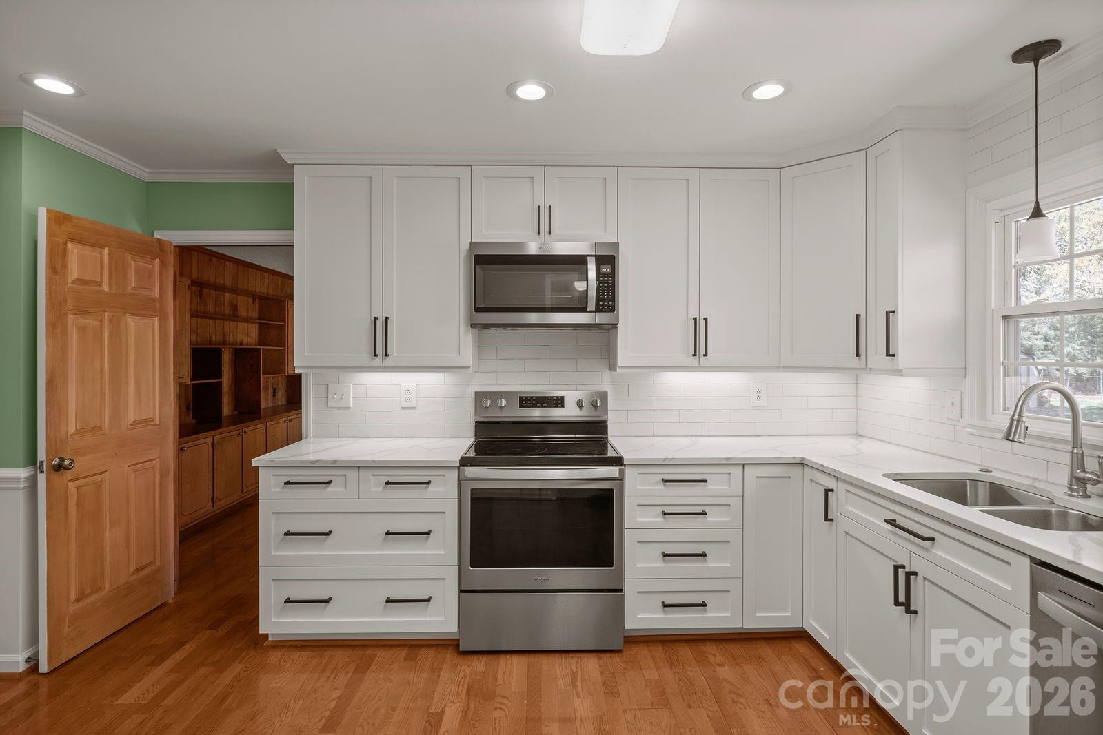 7737 Ridgeloch Place, Unit 45 Charlotte, NC 28226 - Photo 2 of 33
