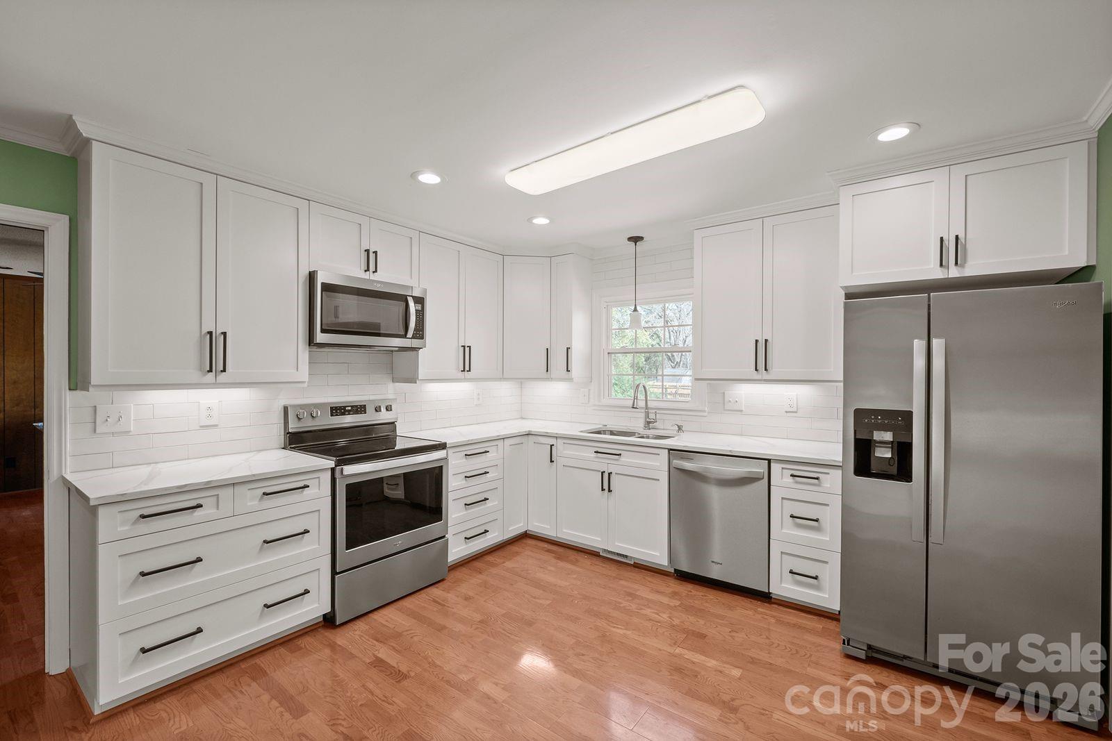 7737 Ridgeloch Place, Unit 45 Charlotte, NC 28226 - Photo 3 of 33