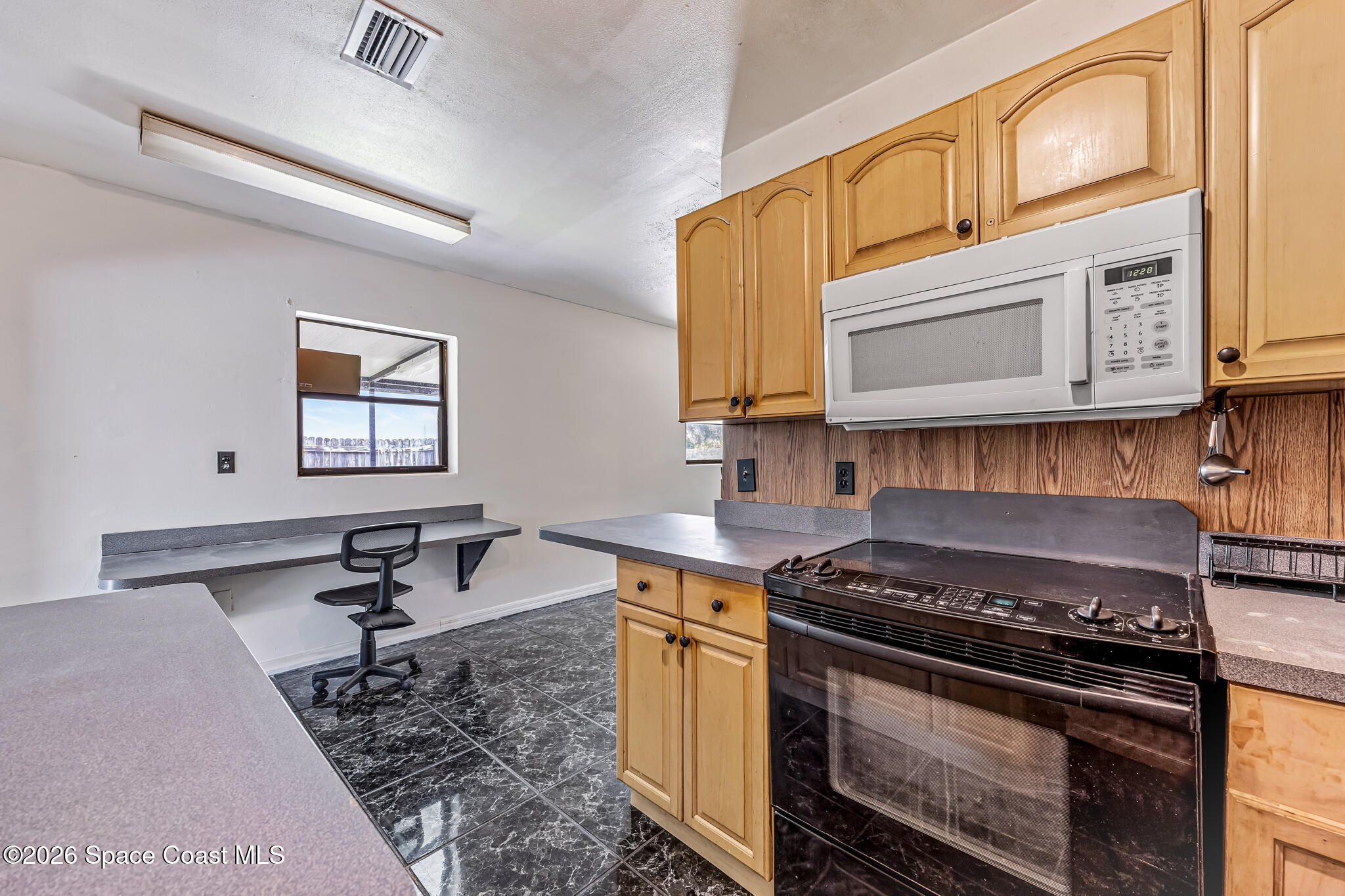 2244 Post Road Melbourne, FL 32935 - Photo 9 of 31 Kitchen