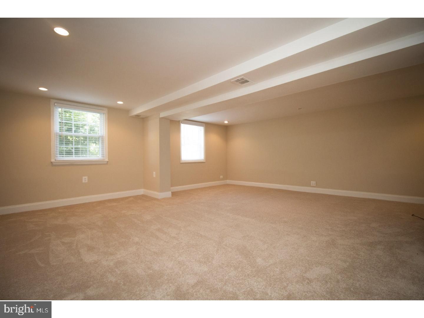 3811 Andrea Road Philadelphia, PA 19154 - Photo 17 of 24