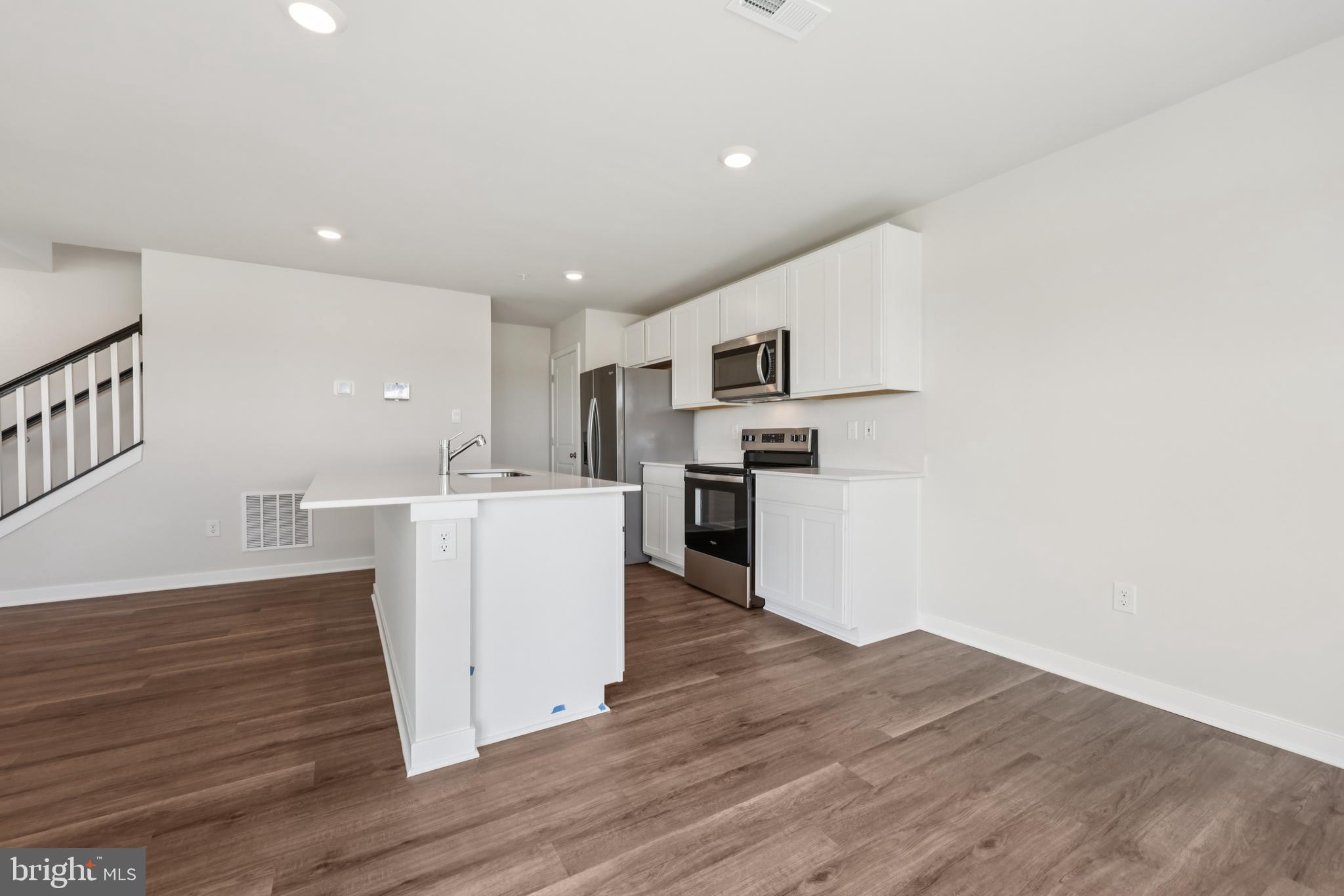 293 Long Branch Lane La Plata, MD 20646 - Photo 8 of 29