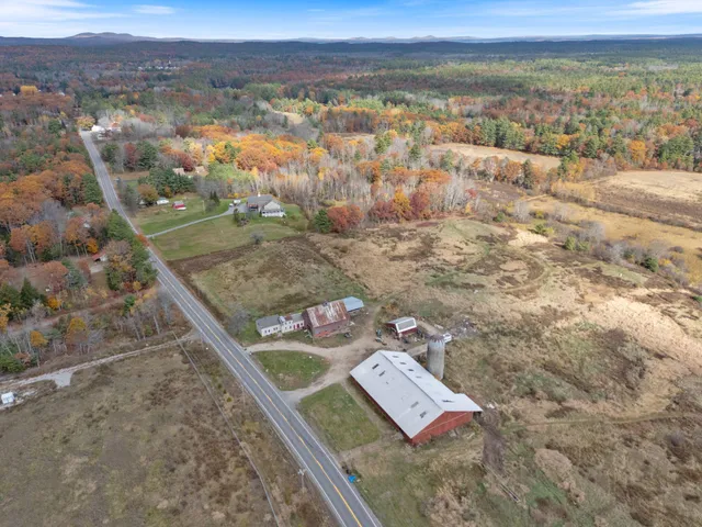 $749,000 | 697 Sokokis Avenue, Limington, ME 04049