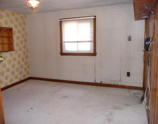 108 Caldwell Street McKees Rocks, PA 15136 - Photo 6 of 16 Master Bedroom.