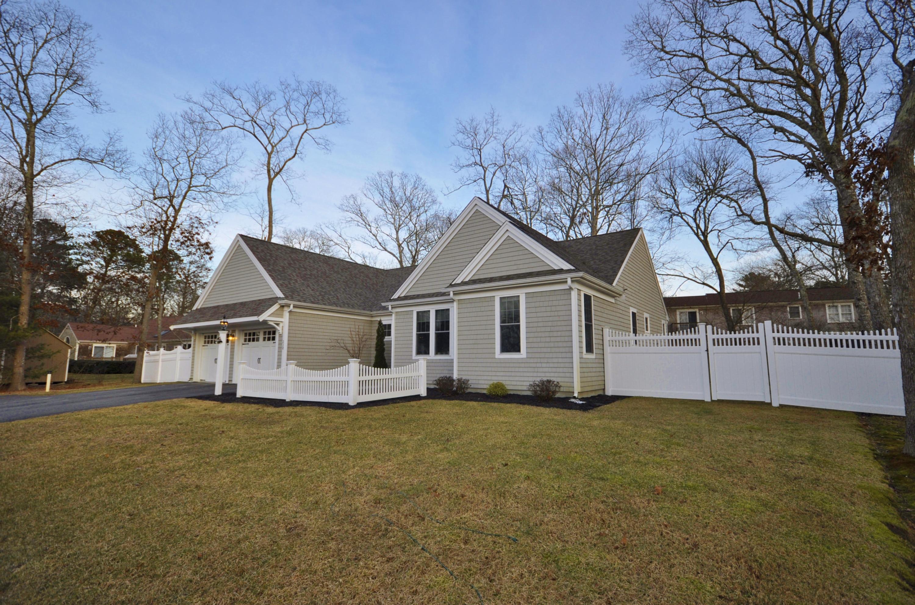 238 Old Barnstable Road Mashpee, MA 02649 - Photo 3 of 47 _DSC0255