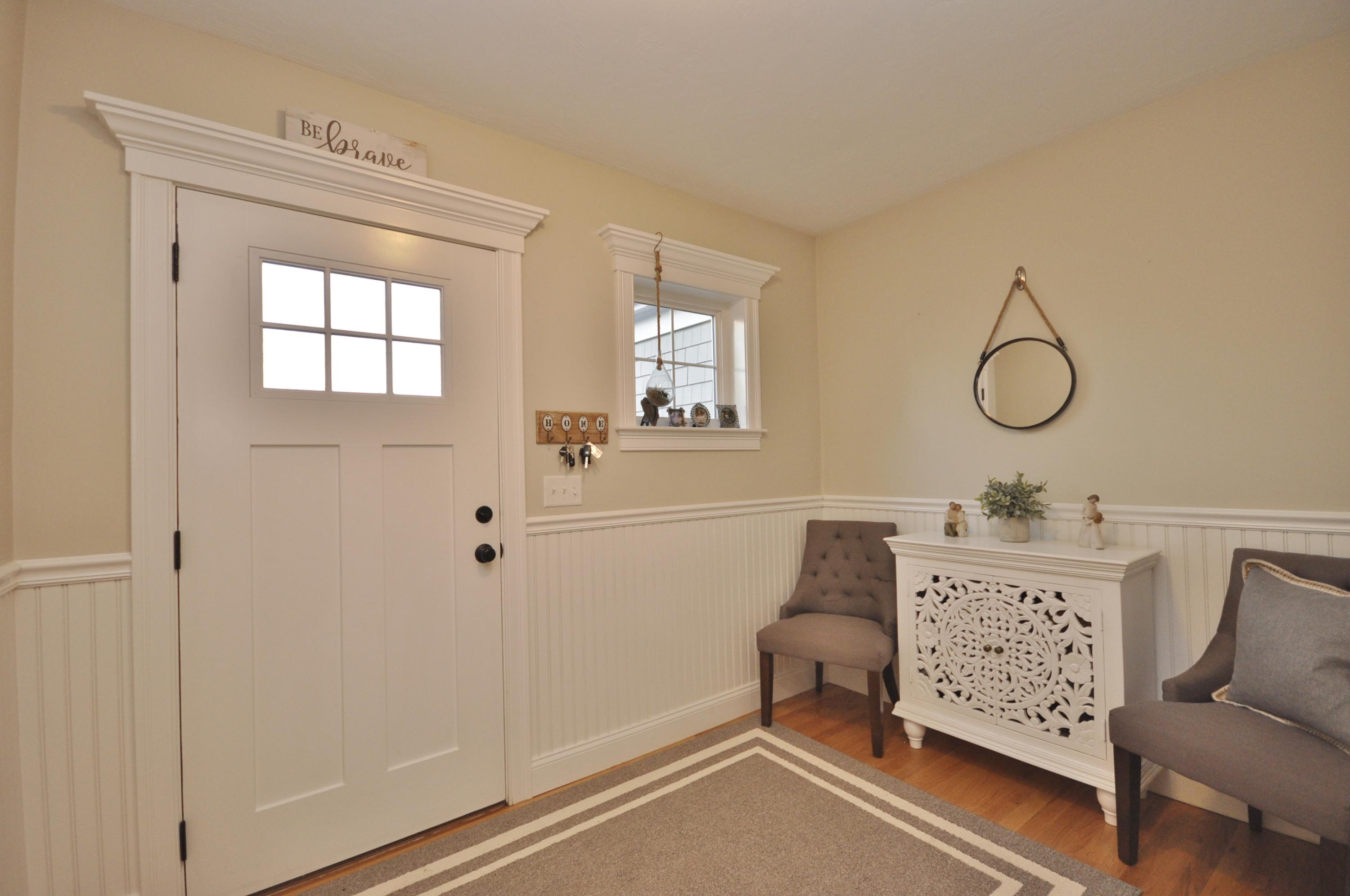 238 Old Barnstable Road Mashpee, MA 02649 - Photo 6 of 47 _DSC0259