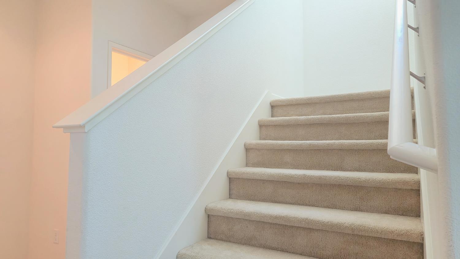 758 Persimmon Street Madera, CA 93638 - Photo 3 of 32 a view of entryway