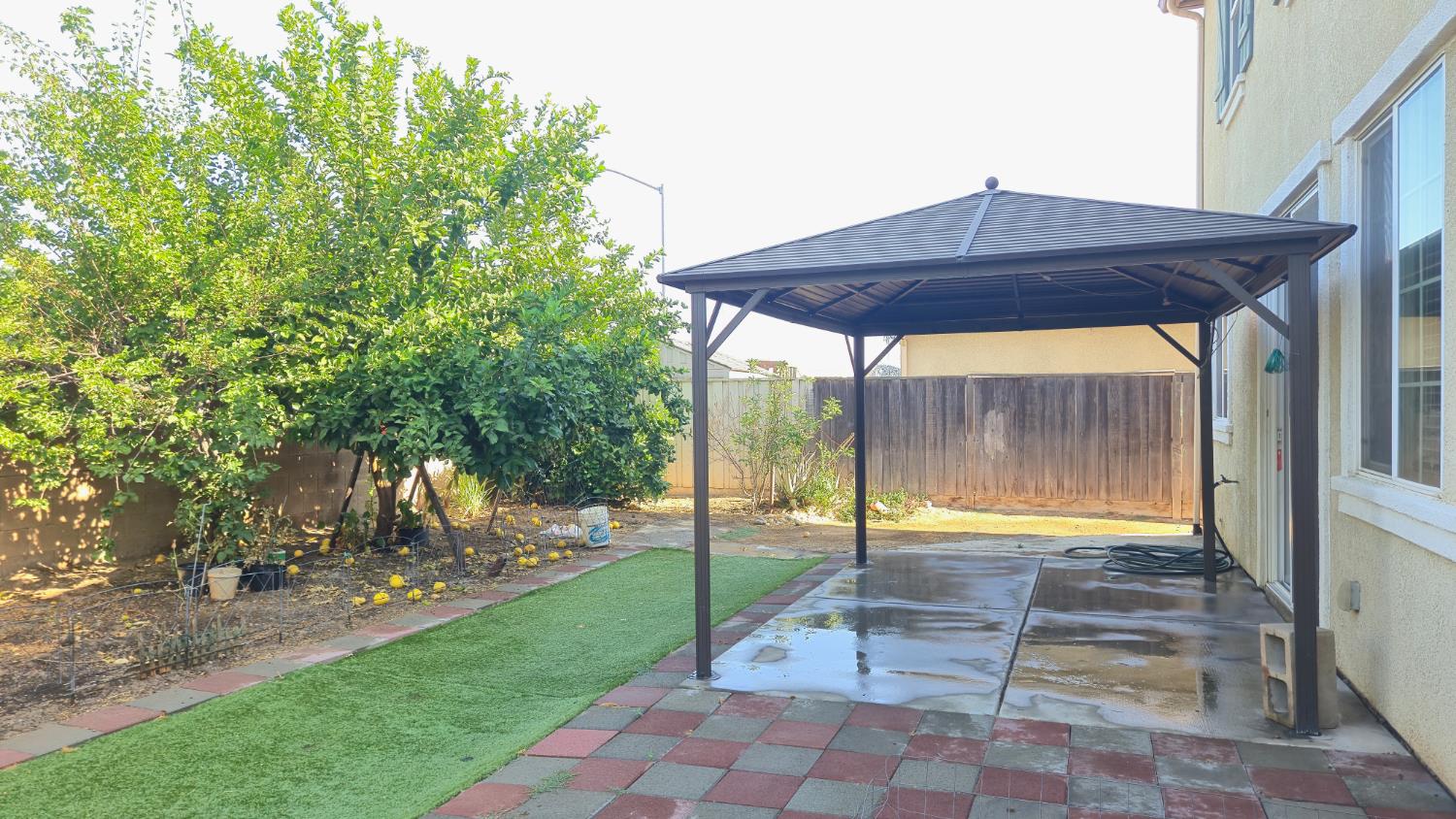 758 Persimmon Street Madera, CA 93638 - Photo 32 of 32 a view of an outdoor space