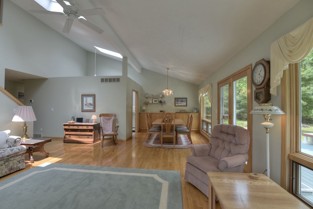 5288 Harris Road Traverse City, MI 49684 - Photo 18 of 55 1864263-17.JPG
