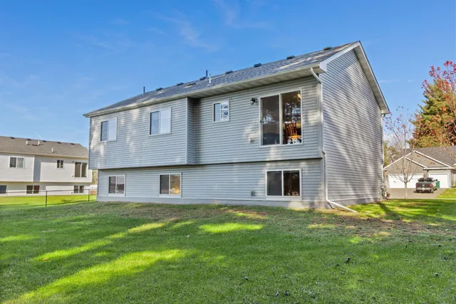 $384,500 | 13940 3rd Avenue South, Zimmerman, MN 55398