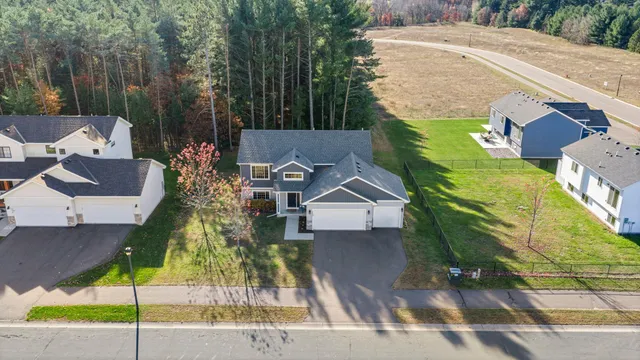 $384,500 | 13940 3rd Avenue South, Zimmerman, MN 55398