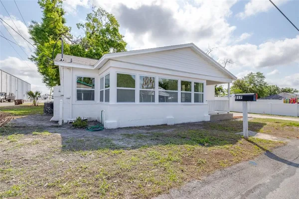 $259,900 | 217 Northwest 4th Avenue, Mulberry, FL 33860
