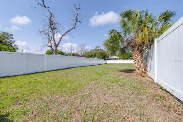 $249,900 | 217 Northwest 4th Avenue, Mulberry, FL 33860