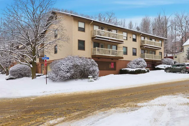 $195,000 | 57 Union Avenue, Unit 109, Laconia, NH 03246