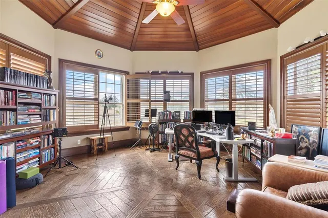 $2,300,000 | 39320 Lake Norris Road, Eustis, FL 32736