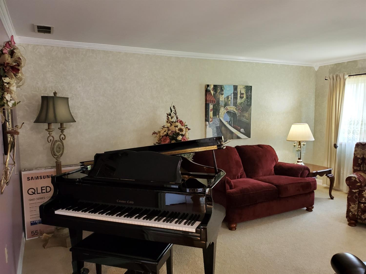 766 Imperial Road Valparaiso, IN 46385 - Photo 2 of 52 1500x1124