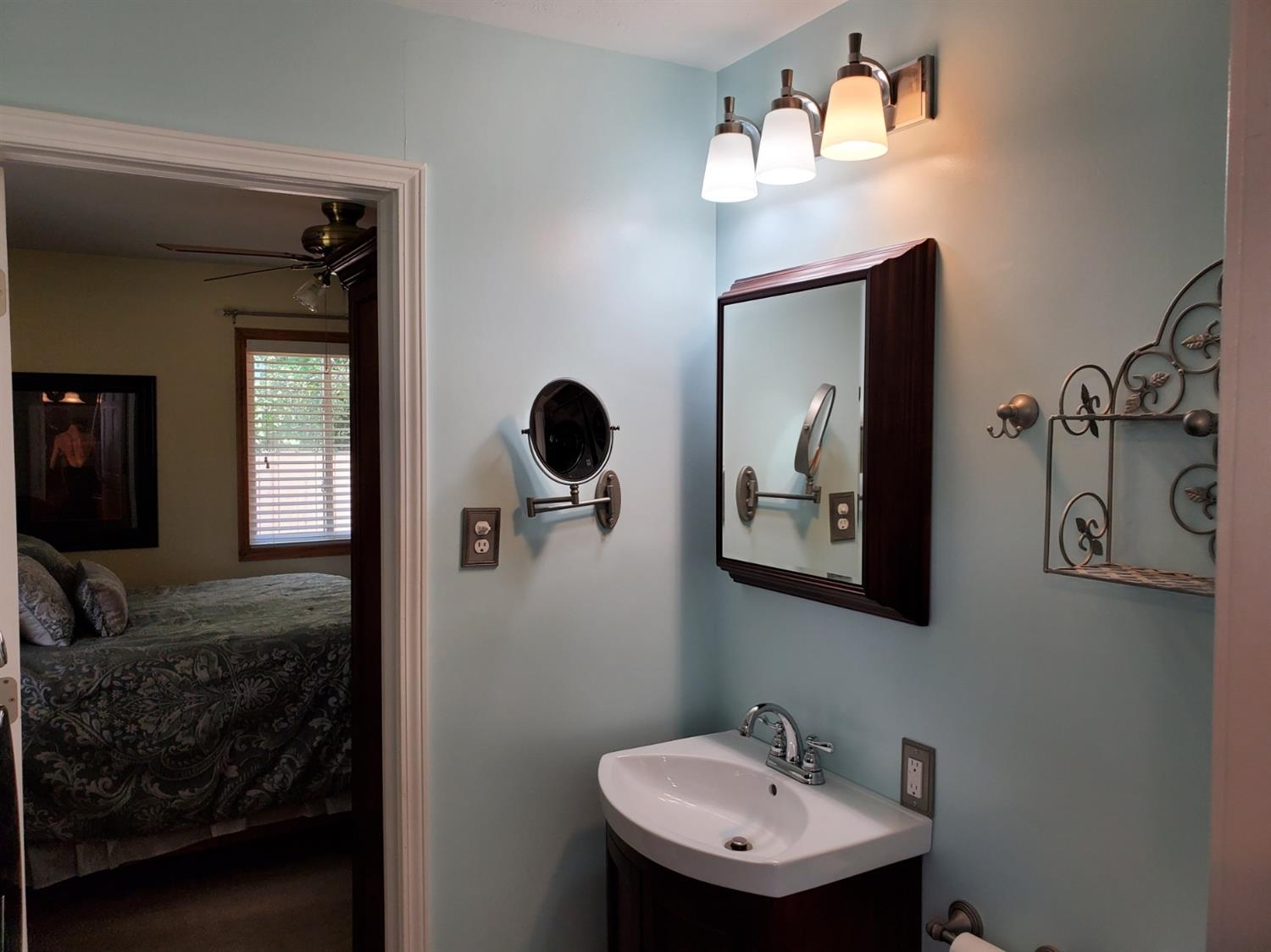 766 Imperial Road Valparaiso, IN 46385 - Photo 23 of 52 1500x1124