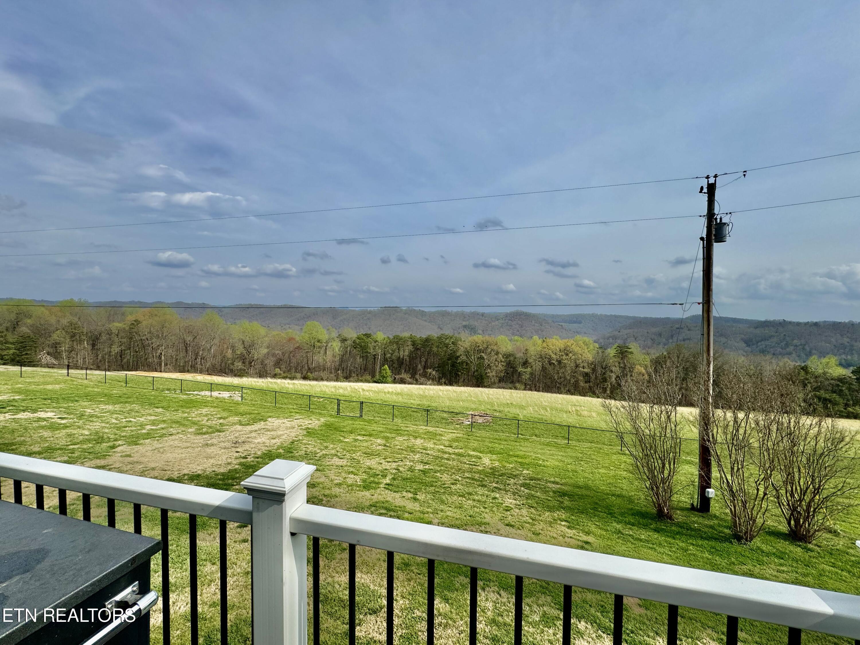 270 Big Ridge Park Road Maynardville, TN 37807 - Photo 12 of 37 IMG_2357