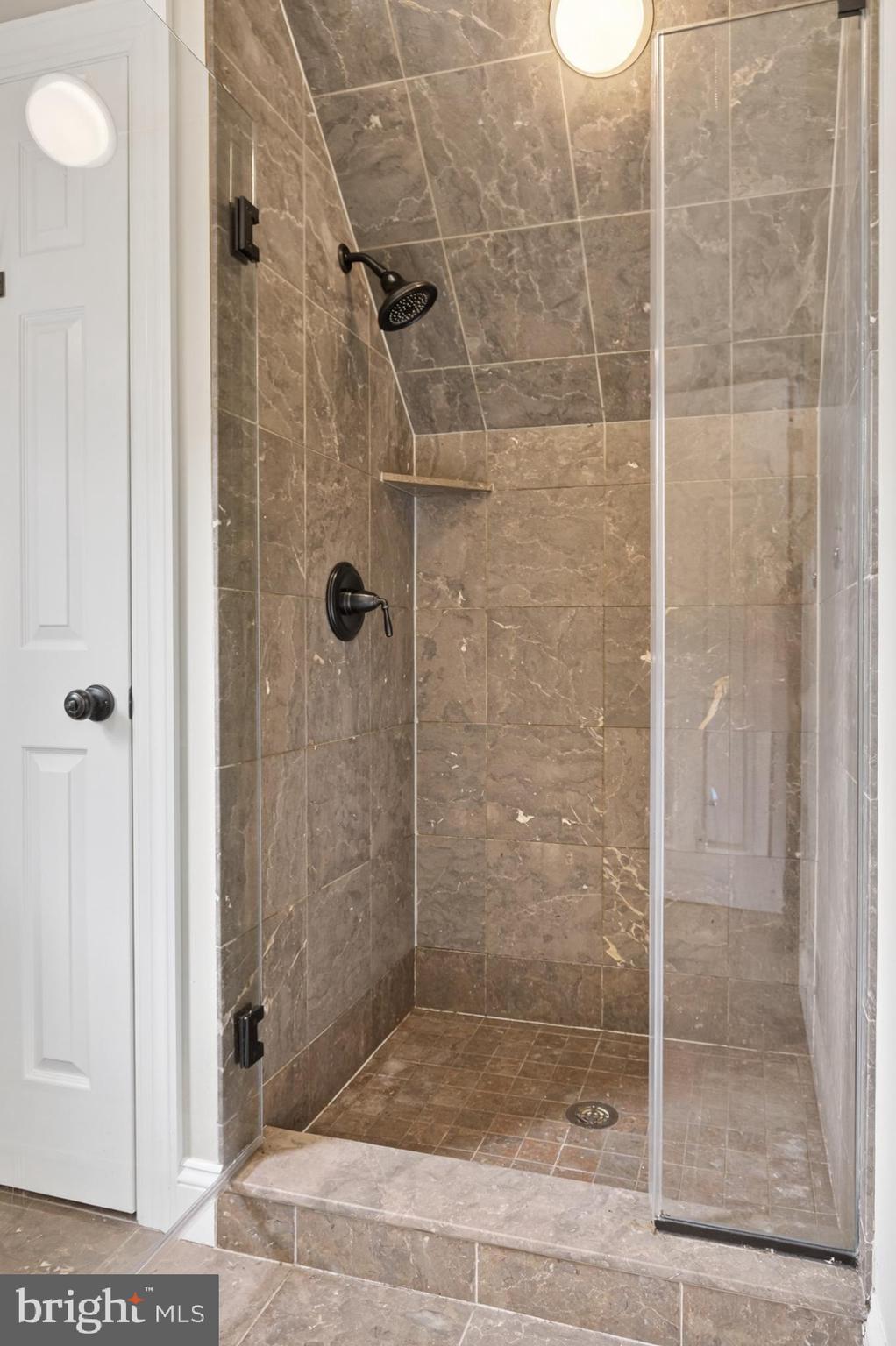 54 Oakhill Drive Lititz, PA 17543 - Photo 36 of 41 Gallery Image 36