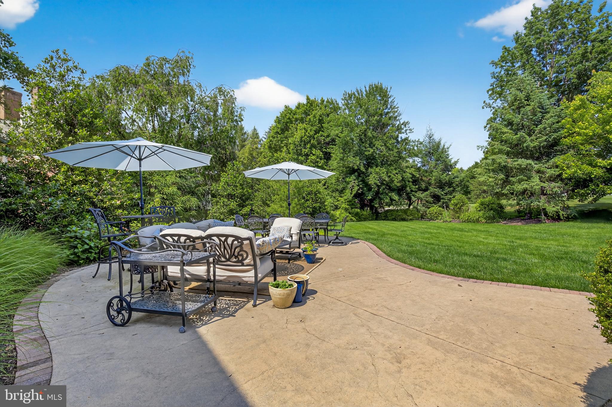 54 Oakhill Drive Lititz, PA 17543 - Photo 10 of 41 Gallery Image 10