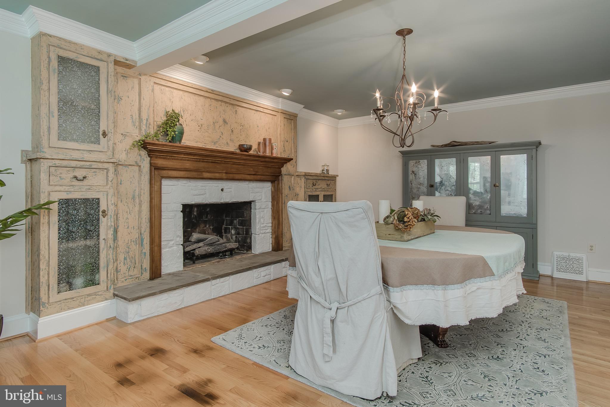 6835 Holter Road Middletown, MD 21769 - Photo 14 of 112 Formal Dining Room