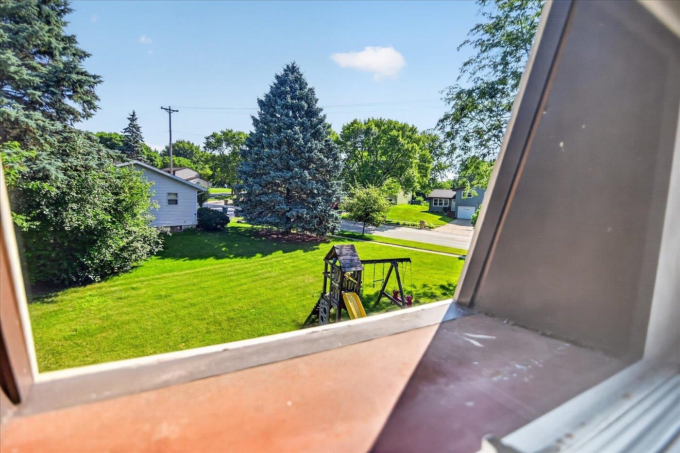 5110 Pebblebrook Drive Madison, WI 53716 - Photo 32 of 45