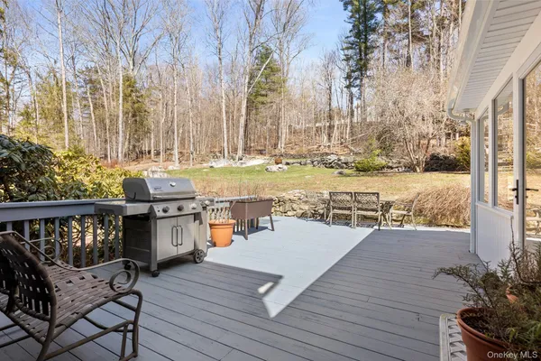 $699,000 | 5 Indian Hill Road, Brewster, NY 10509