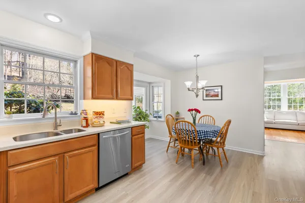 $699,000 | 5 Indian Hill Road, Brewster, NY 10509