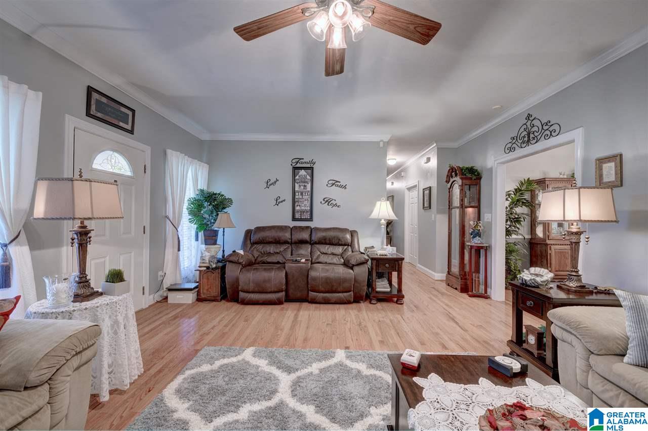 631 Dana Road Warrior, AL 35180 - Photo 7 of 41