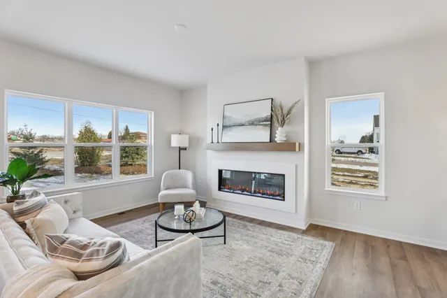 $424,900 | 3157 Drumlin Rdg Drive, Cottage Grove, WI 53527