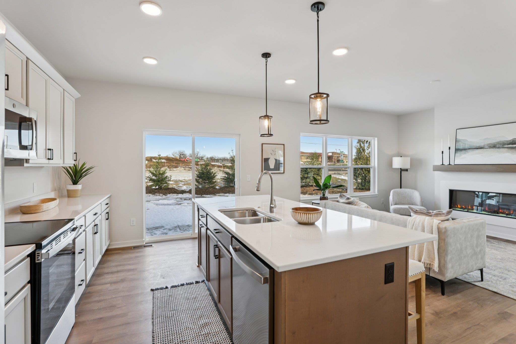 3157 Drumlin Rdg Drive Cottage Grove, WI 53527 - Photo 5 of 25