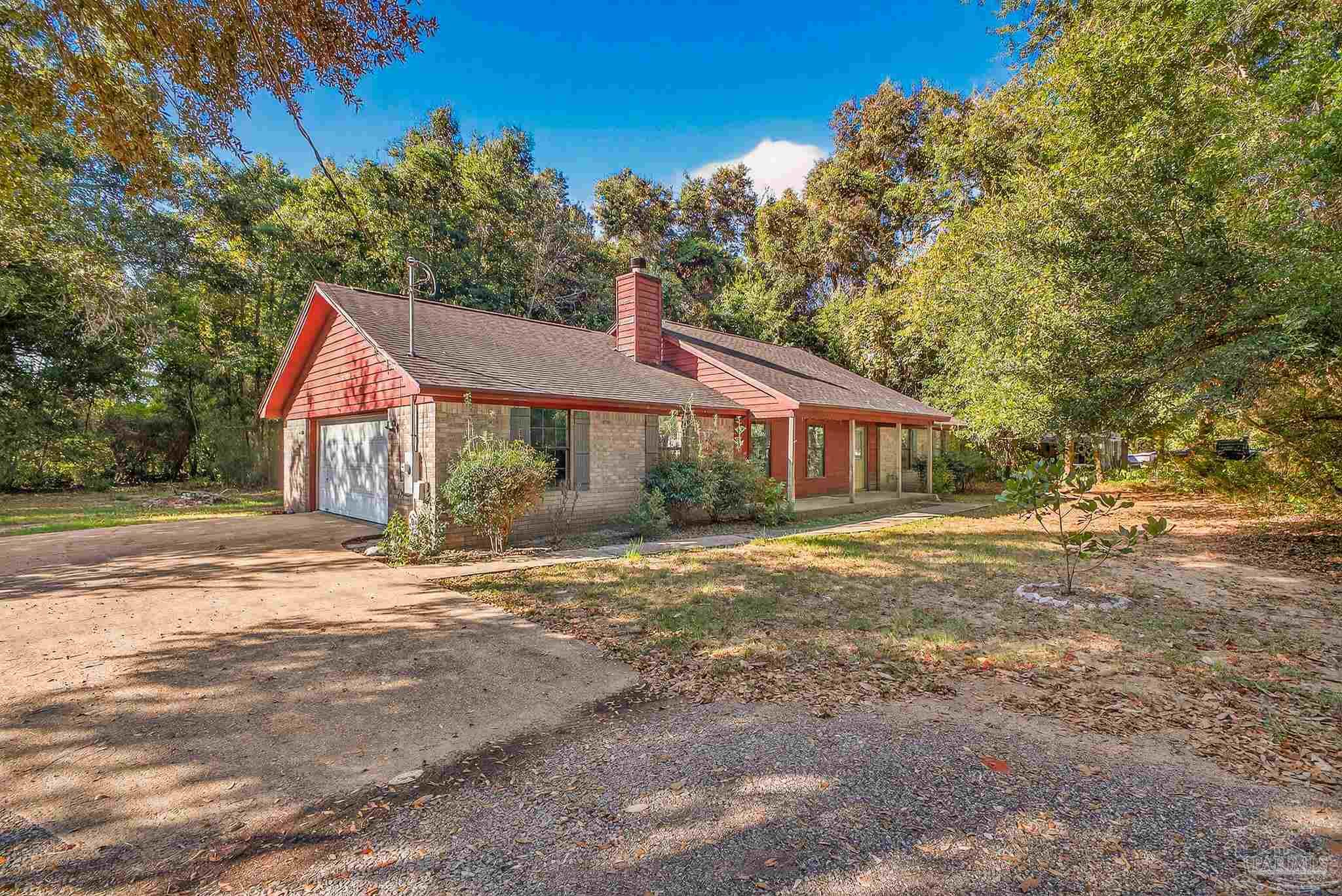 5453 Hamilton Lane Pace, FL 32571 - Photo 3 of 48